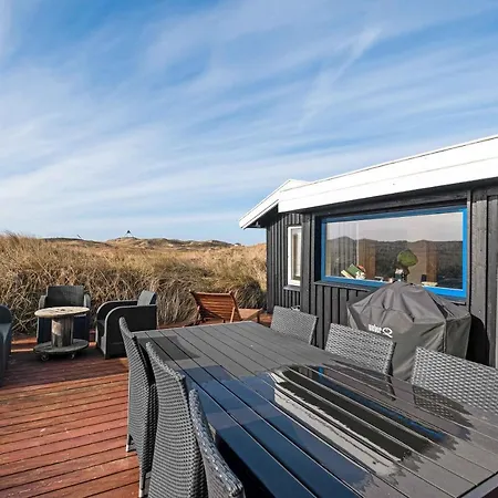 Idyll Between Fjord And Sea -100 Meters To The Fjord Holiday home Havrvig